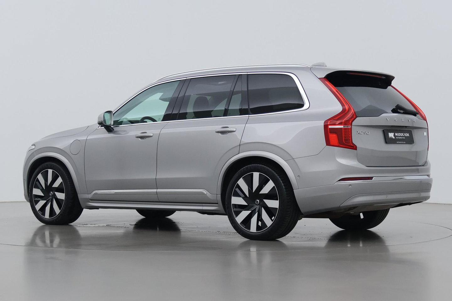 Volvo XC90 T8 Recharge AWD Ultimate Bright | ACC | Luchtvering | Panoramadak | Harman/Kardon | Massage | Head-Up | 21 inch