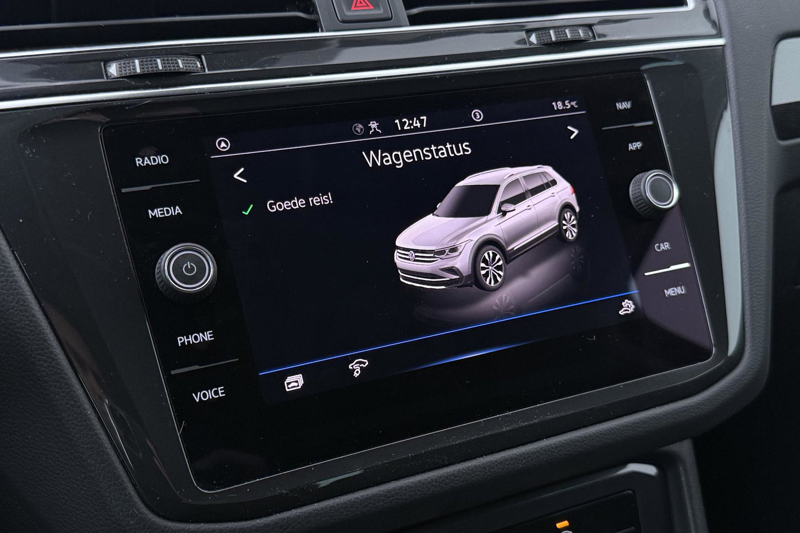 Volkswagen Tiguan 1.4 TSI eHybrid Business+ | Getint Glas | Camera | ACC | PDC V+A