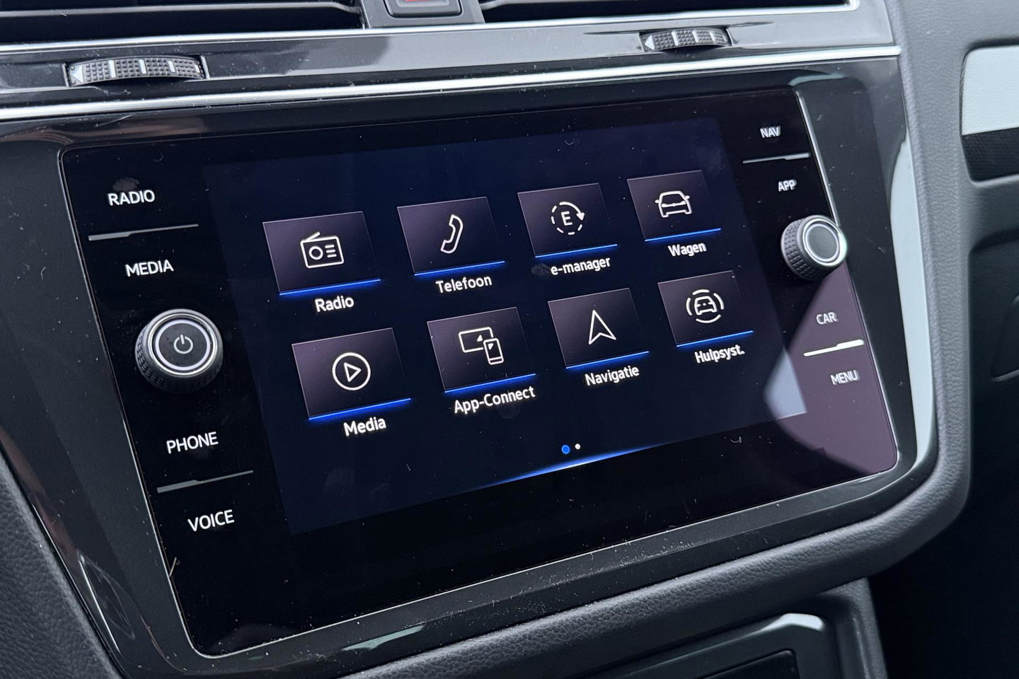 Volkswagen Tiguan 1.4 TSI eHybrid Business+ | Getint Glas | Camera | ACC | PDC V+A