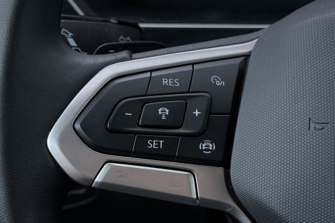 Volkswagen Tiguan 1.4 TSI eHybrid Business+ | Getint Glas | Camera | ACC | PDC V+A