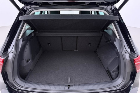Volkswagen Tiguan 1.4 TSI eHybrid Business+ | Getint Glas | Camera | ACC | PDC V+A