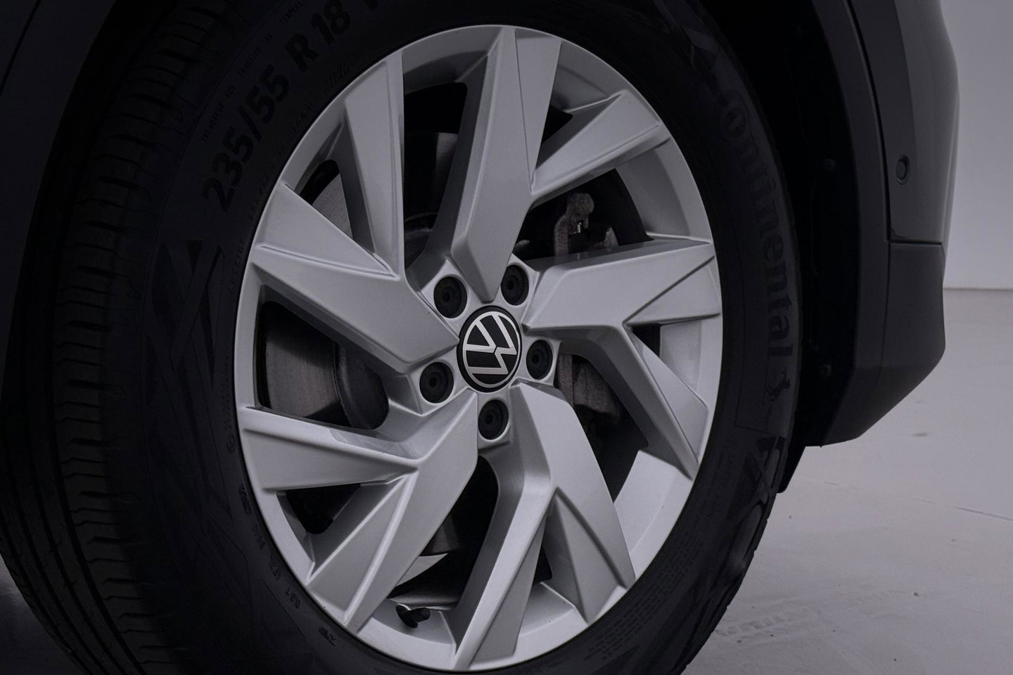 Volkswagen Tiguan 1.4 TSI eHybrid Business+ | Getint Glas | Camera | ACC | PDC V+A
