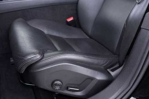 Volvo V60 T4 Momentum Pro | Polestar Optimalisatie | Stoel+Stuurverwarming | Camera | Leder | 19 Inch