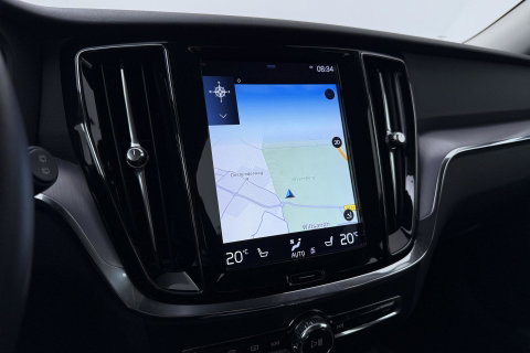 Volvo V60 T4 Momentum Pro | Polestar Optimalisatie | Stoel+Stuurverwarming | Camera | Leder | 19 Inch