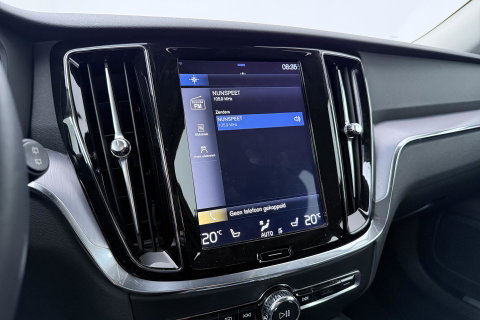 Volvo V60 T4 Momentum Pro | Polestar Optimalisatie | Stoel+Stuurverwarming | Camera | Leder | 19 Inch