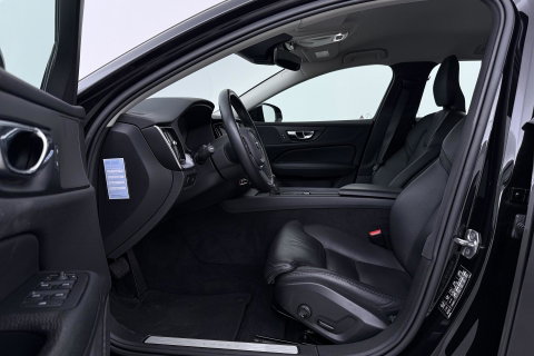 Volvo V60 T4 Momentum Pro | Polestar Optimalisatie | Stoel+Stuurverwarming | Camera | Leder | 19 Inch
