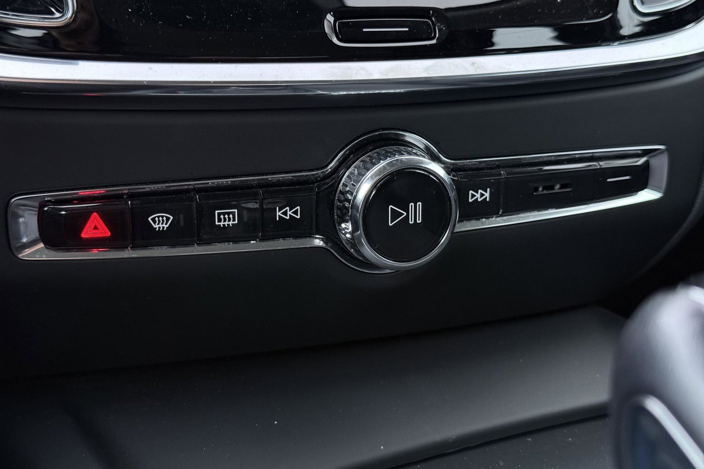 Volvo V60 T4 Momentum Pro | Polestar Optimalisatie | Stoel+Stuurverwarming | Camera | Leder | 19 Inch