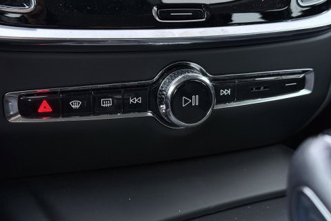 Volvo V60 T4 Momentum Pro | Polestar Optimalisatie | Stoel+Stuurverwarming | Camera | Leder | 19 Inch