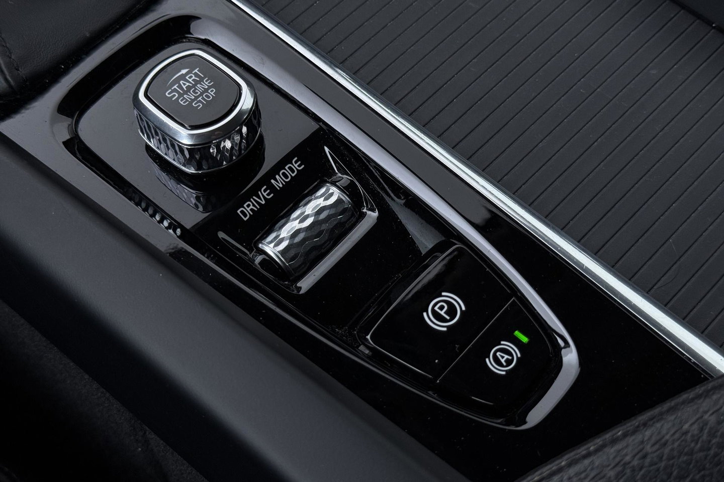 Volvo V60 T4 Momentum Pro | Polestar Optimalisatie | Stoel+Stuurverwarming | Camera | Leder | 19 Inch