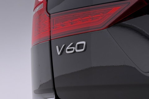 Volvo V60 T4 Momentum Pro | Polestar Optimalisatie | Stoel+Stuurverwarming | Camera | Leder | 19 Inch