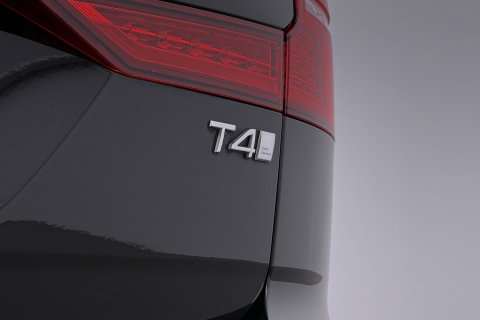 Volvo V60 T4 Momentum Pro | Polestar Optimalisatie | Stoel+Stuurverwarming | Camera | Leder | 19 Inch