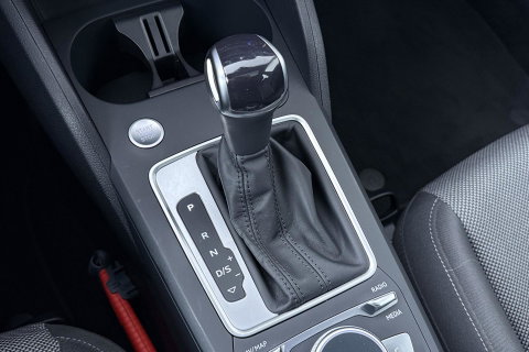 Audi Q2 35 TFSI Edition one | NAP | Panoramadak | ACC | Camera | Automaat | Stoelverwarming | DAB