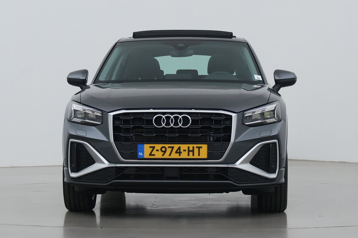 Audi Q2 35 TFSI Edition one | NAP | Panoramadak | ACC | Camera | Automaat | Stoelverwarming | DAB