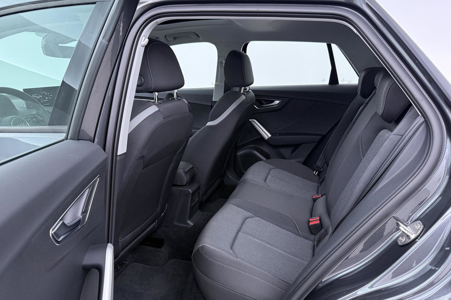 Audi Q2 35 TFSI Edition one | NAP | Panoramadak | ACC | Camera | Automaat | Stoelverwarming | DAB