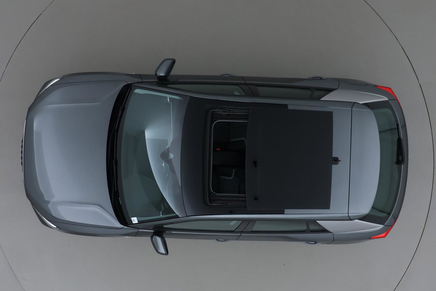 Audi Q2 35 TFSI Edition one | NAP | Panoramadak | ACC | Camera | Automaat | Stoelverwarming | DAB
