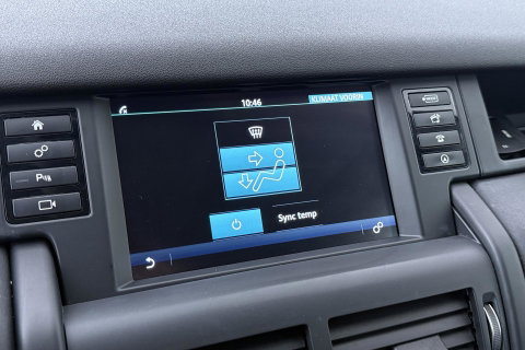 Land Rover Discovery Sport 2.0 TD4 HSE | GRIJS KENTEKEN | MARGE | Trekhaak | Camera | 20 Inch | Bi-Xenon | Stoelverwarming