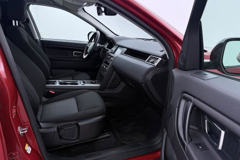 Land Rover Discovery Sport 2.0 TD4 HSE | GRIJS KENTEKEN | MARGE | Trekhaak | Camera | 20 Inch | Bi-Xenon | Stoelverwarming