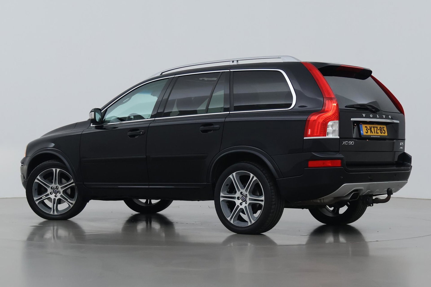 Volvo XC90 2.4 D5 Summum | 7P | Schuifdak | Premium Sound | Trekhaak | Navigatie | Memory | 20 Inch