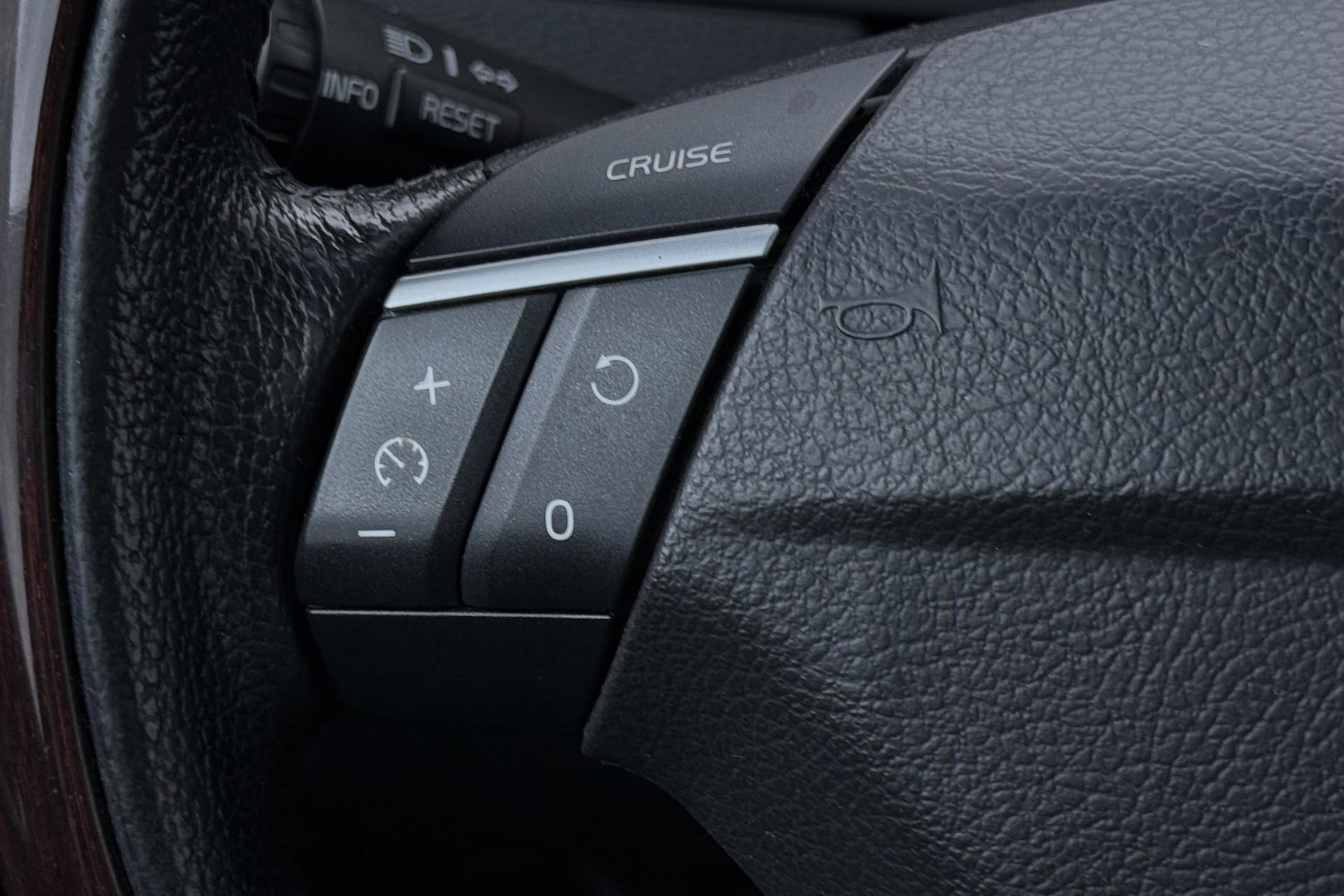 Volvo XC90 2.4 D5 Summum | 7P | Schuifdak | Premium Sound | Trekhaak | Navigatie | Memory | 20 Inch
