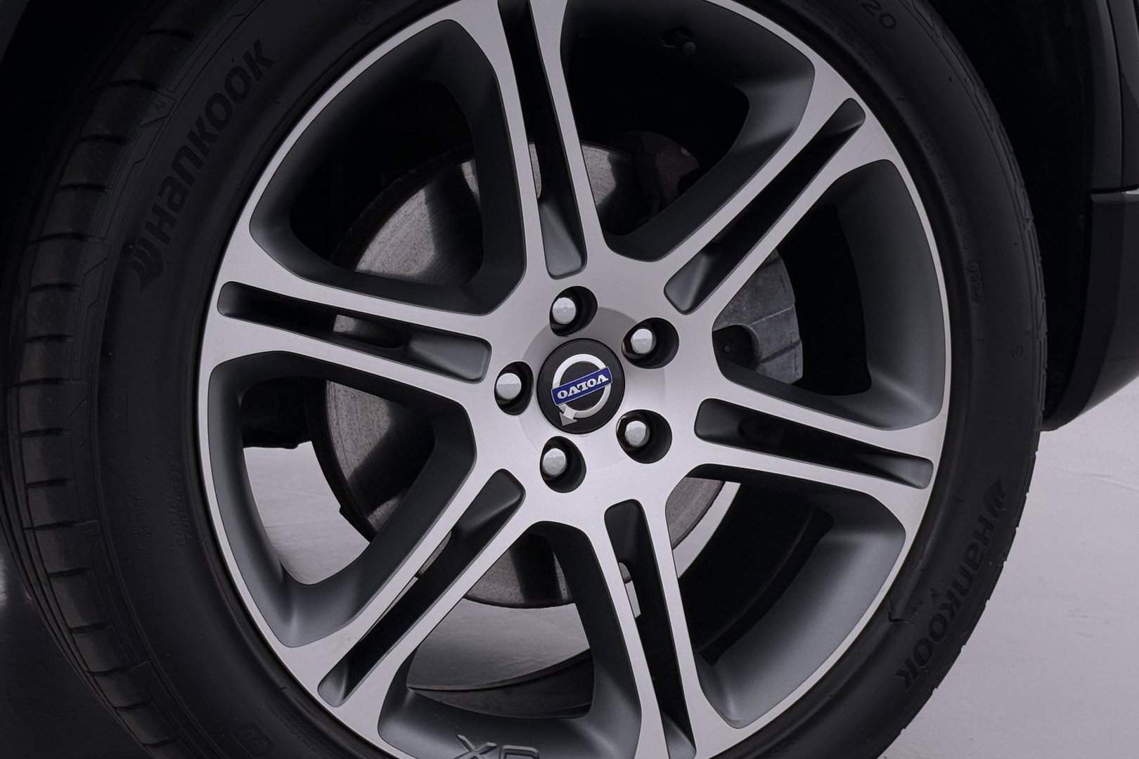 Volvo XC90 2.4 D5 Summum | 7P | Schuifdak | Premium Sound | Trekhaak | Navigatie | Memory | 20 Inch