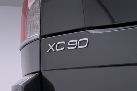 Volvo XC90 2.4 D5 Summum | 7P | Schuifdak | Premium Sound | Trekhaak | Navigatie | Memory | 20 Inch