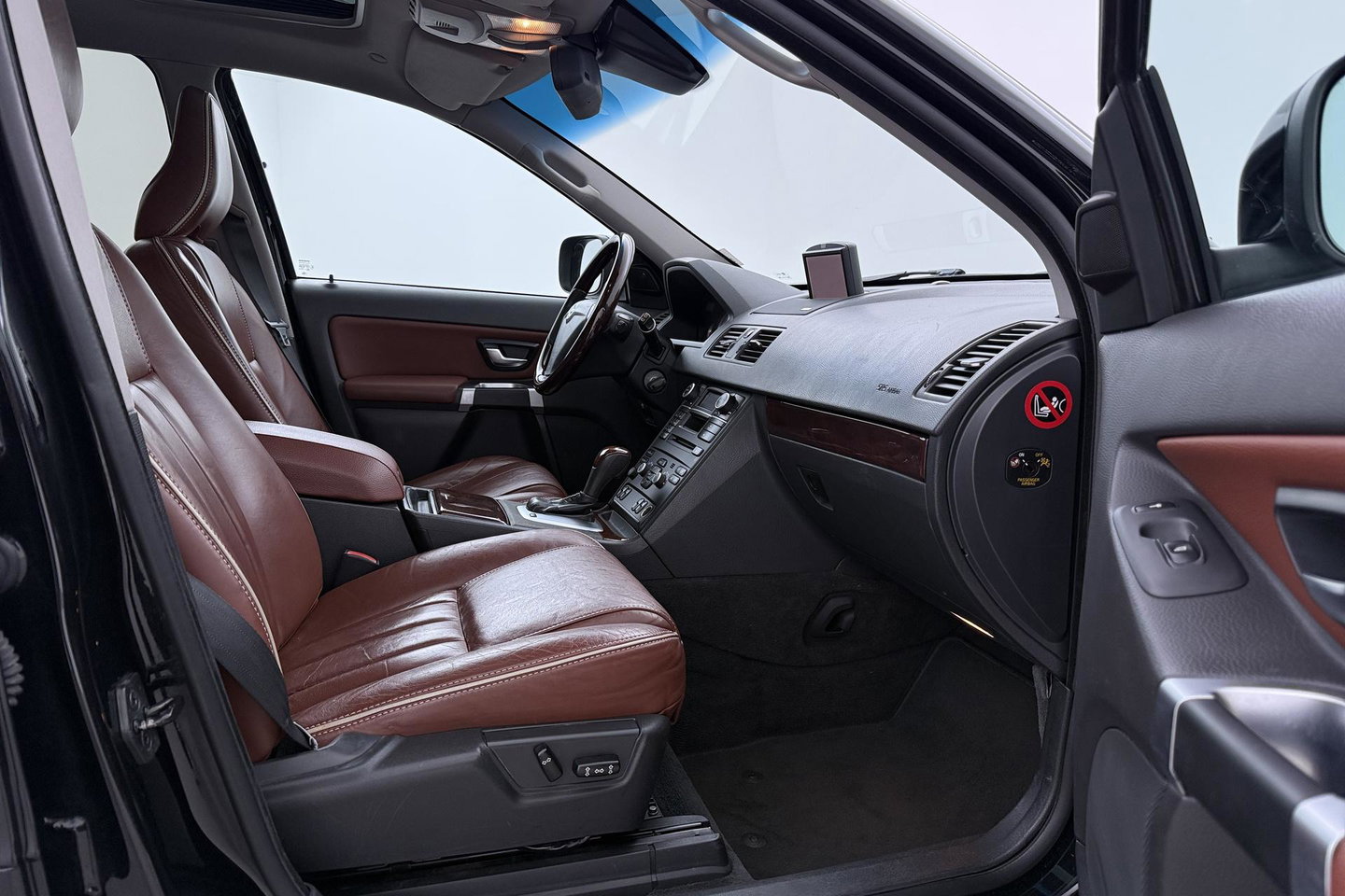 Volvo XC90 2.4 D5 Summum | 7P | Schuifdak | Premium Sound | Trekhaak | Navigatie | Memory | 20 Inch