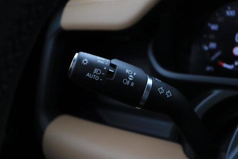 Land Rover Defender 2.0 P300e 110 X-Dynamic HSE | FACELIFT | ClearSight | Meridian Surround | Head-Up | ACC | Panoramadak | Trekhaak