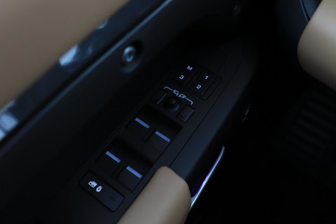 Land Rover Defender 2.0 P300e 110 X-Dynamic HSE | FACELIFT | ClearSight | Meridian Surround | Head-Up | ACC | Panoramadak | Trekhaak