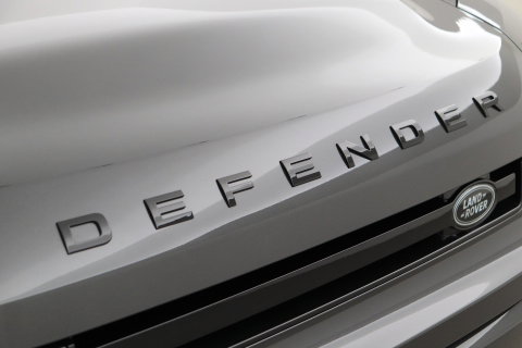 Land Rover Defender 2.0 P300e 110 X-Dynamic HSE | FACELIFT | ClearSight | Meridian Surround | Head-Up | ACC | Panoramadak | Trekhaak