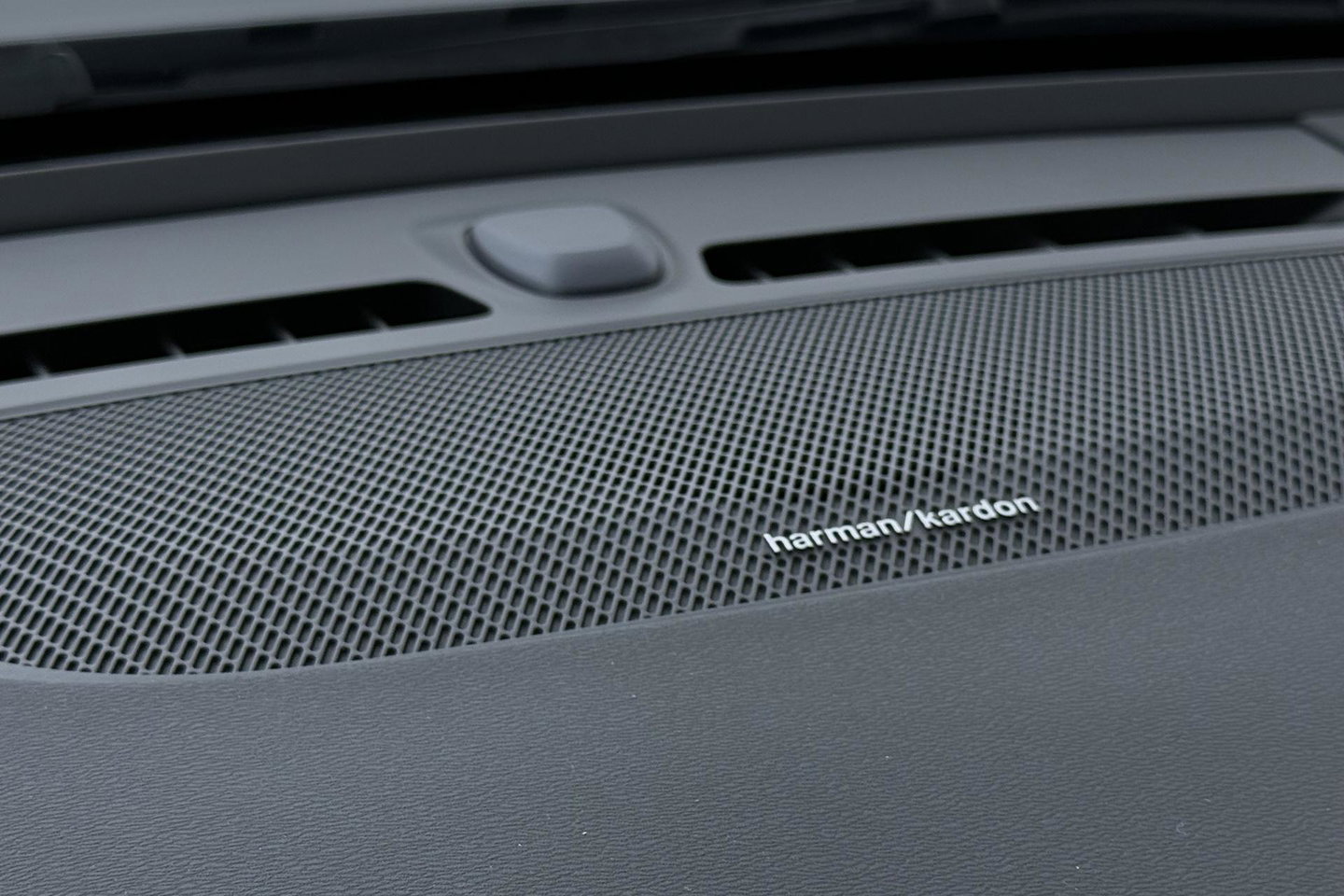 Volvo EX40 Single Motor Extended Range Plus 82 kWh | ACC | 360° Camera | Stoel+Stuurverwarming | Harman/Kardon | BLIS