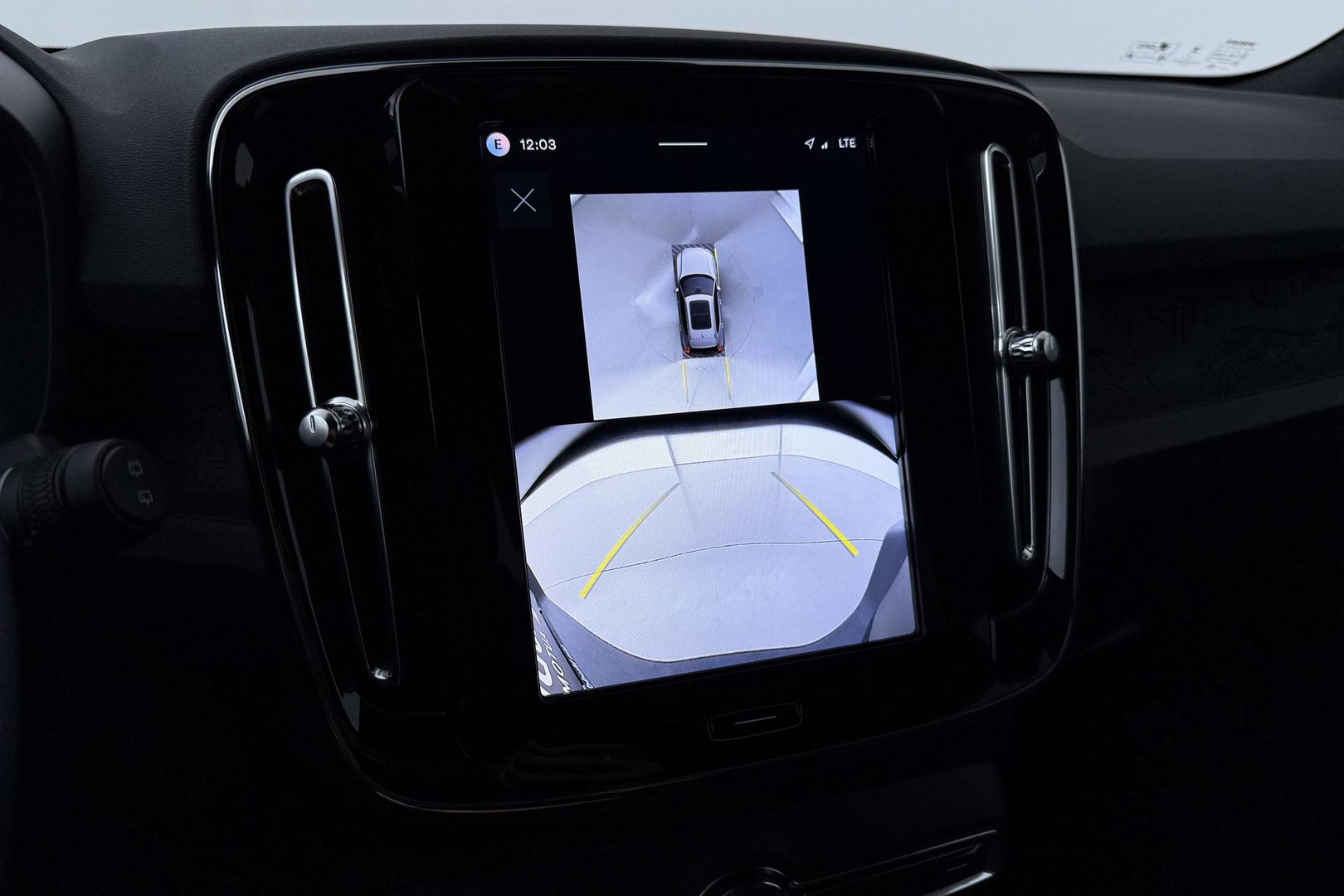 Volvo EX40 Single Motor Extended Range Plus 82 kWh | ACC | 360° Camera | Stoel+Stuurverwarming | Harman/Kardon | BLIS