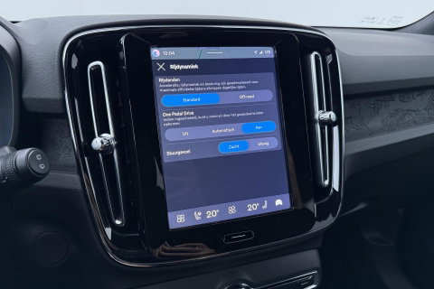 Volvo EX40 Single Motor Extended Range Plus 82 kWh | ACC | 360° Camera | Stoel+Stuurverwarming | Harman/Kardon | BLIS
