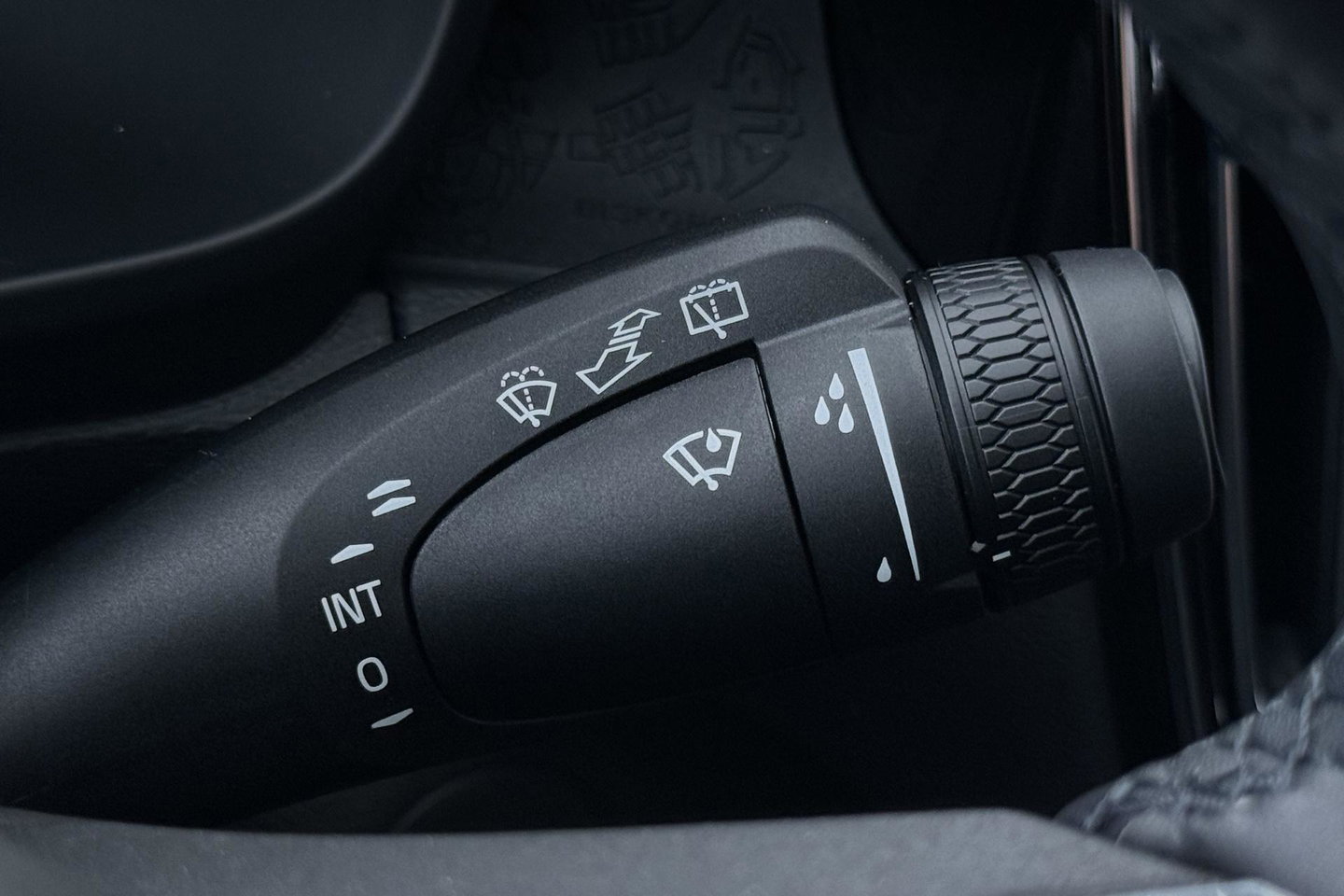 Volvo EX40 Single Motor Extended Range Plus 82 kWh | ACC | 360° Camera | Stoel+Stuurverwarming | Harman/Kardon | BLIS