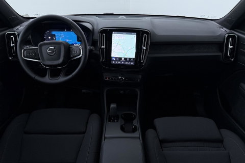 Volvo EX40 Single Motor Extended Range Plus 82 kWh | ACC | 360° Camera | Stoel+Stuurverwarming | Harman/Kardon | BLIS