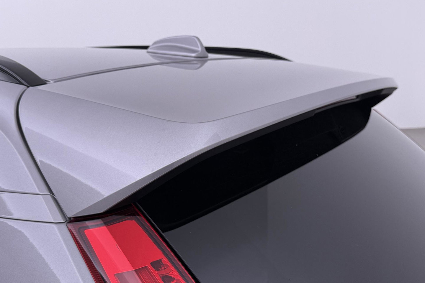 Volvo EX40 Single Motor Extended Range Plus 82 kWh | ACC | 360° Camera | Stoel+Stuurverwarming | Harman/Kardon | BLIS