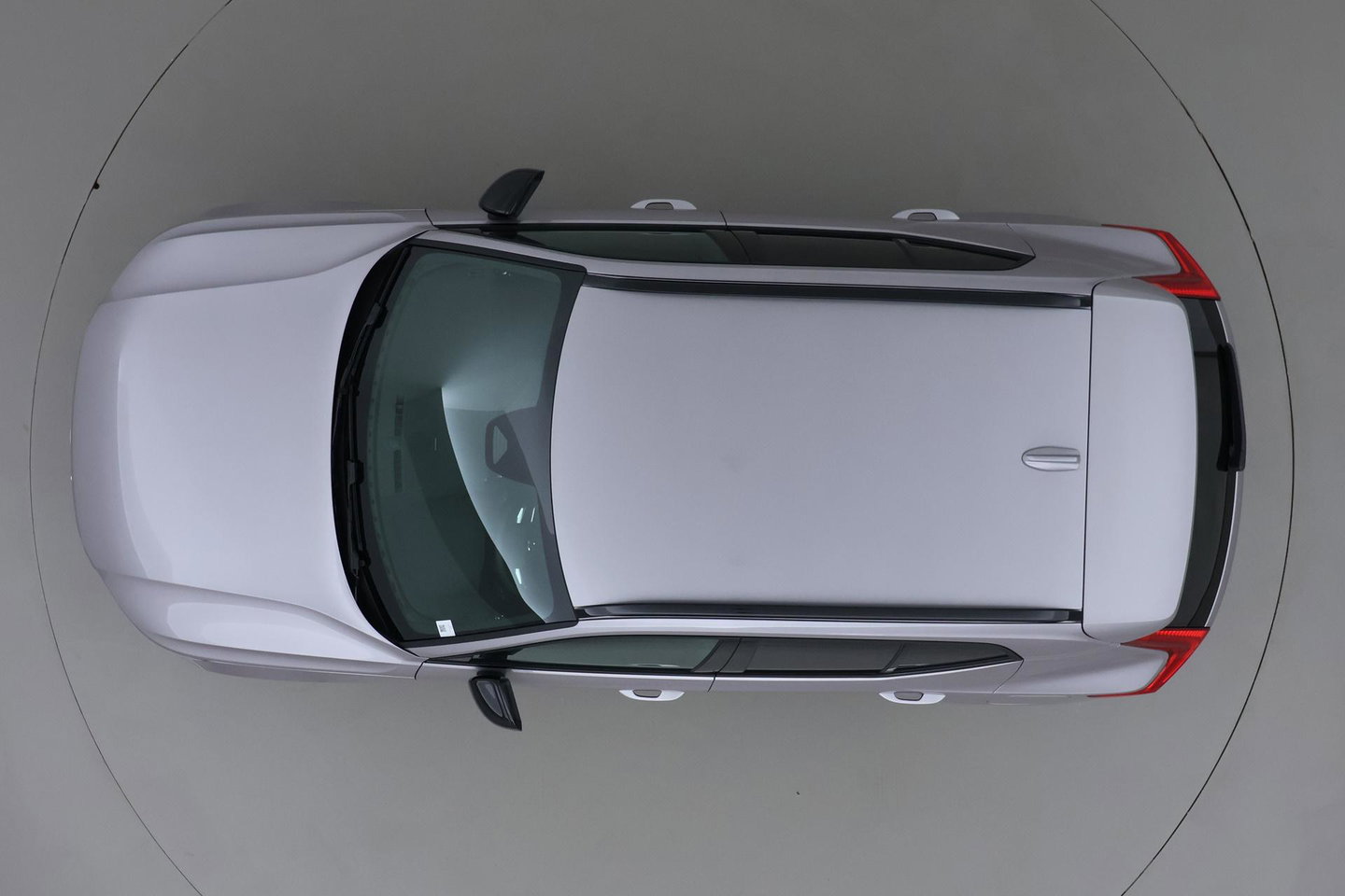 Volvo EX40 Single Motor Extended Range Plus 82 kWh | ACC | 360° Camera | Stoel+Stuurverwarming | Harman/Kardon | BLIS