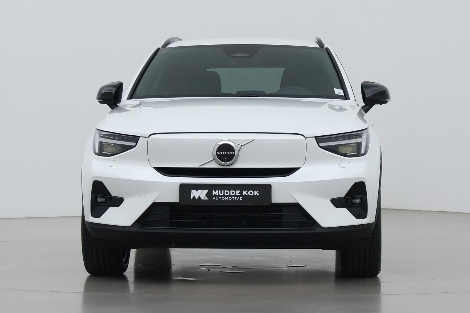 Volvo EX40 Single Motor Extended Range Plus 82 kWh | ACC | Harman/Kardon | 360° Camera | BLIS | Stoel+Stuurverwarming | 19 Inch