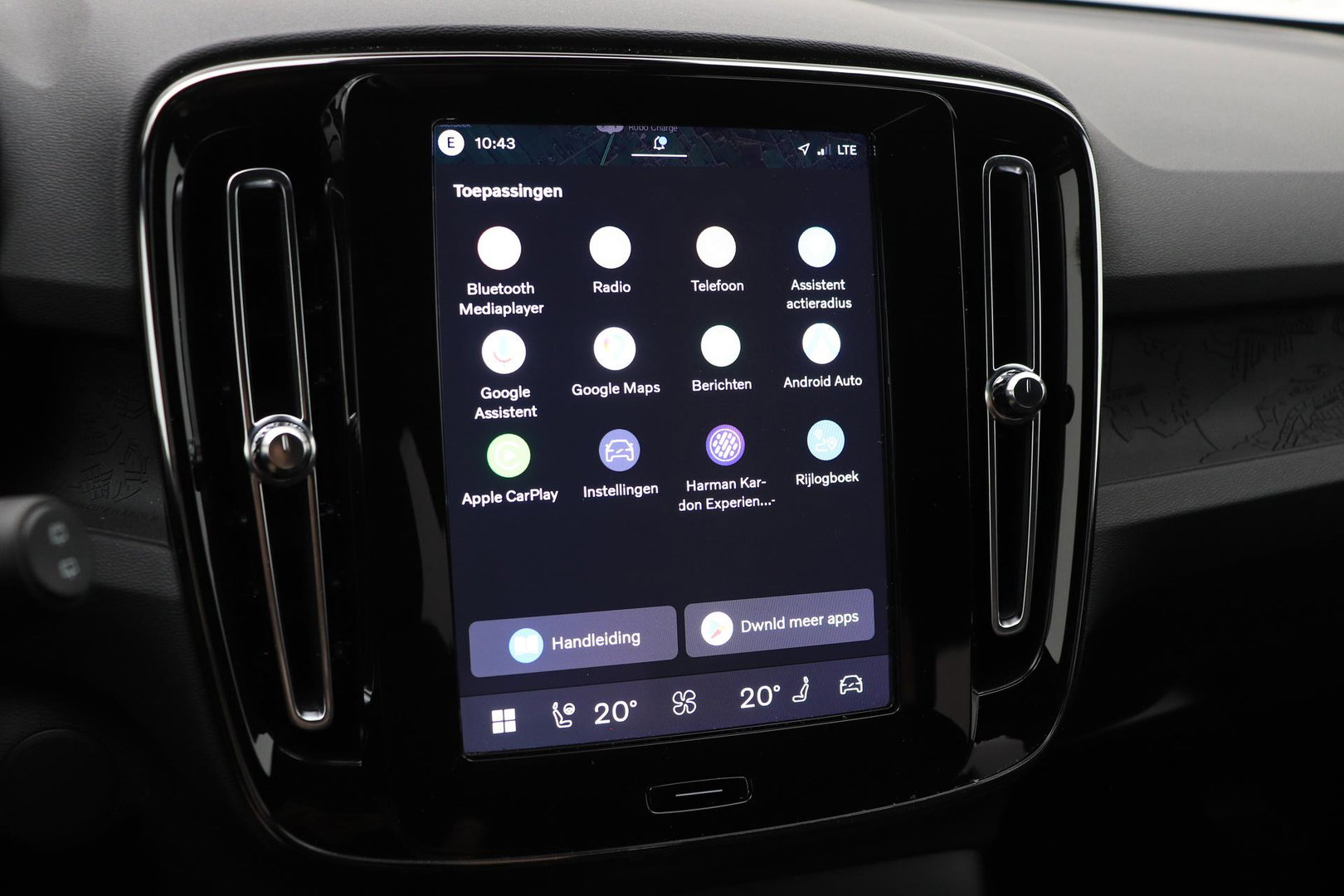 Volvo EX40 Single Motor Extended Range Plus 82 kWh | ACC | Harman/Kardon | 360° Camera | BLIS | Stoel+Stuurverwarming | 19 Inch