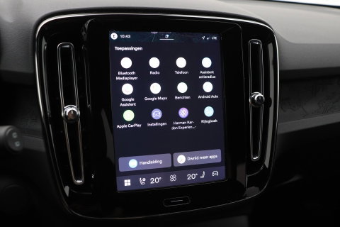 Volvo EX40 Single Motor Extended Range Plus 82 kWh | ACC | Harman/Kardon | 360° Camera | BLIS | Stoel+Stuurverwarming | 19 Inch