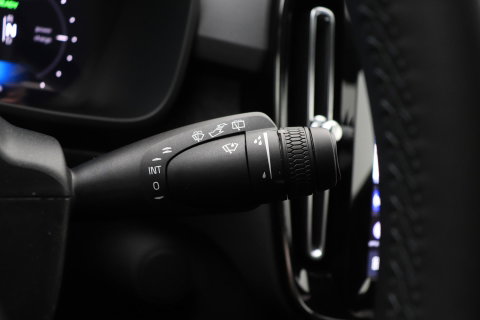Volvo EX40 Single Motor Extended Range Plus 82 kWh | ACC | Harman/Kardon | 360° Camera | BLIS | Stoel+Stuurverwarming | 19 Inch