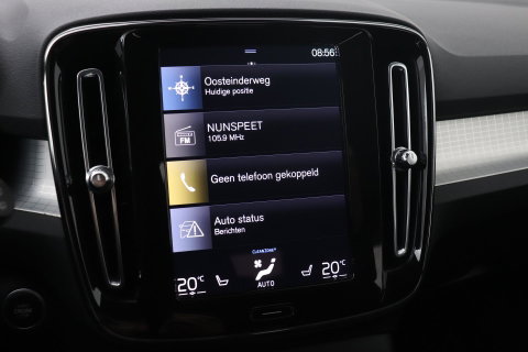 Volvo XC40 T3 Momentum Business | Automaat | ACC | Camera | Apple Carplay | 18 Inch
