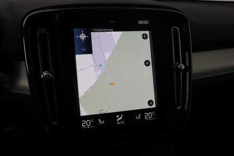 Volvo XC40 T3 Momentum Business | Automaat | ACC | Camera | Apple Carplay | 18 Inch
