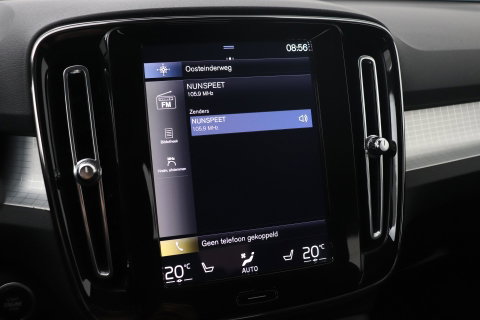 Volvo XC40 T3 Momentum Business | Automaat | ACC | Camera | Apple Carplay | 18 Inch