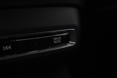 Volvo XC40 T3 Momentum Business | Automaat | ACC | Camera | Apple Carplay | 18 Inch