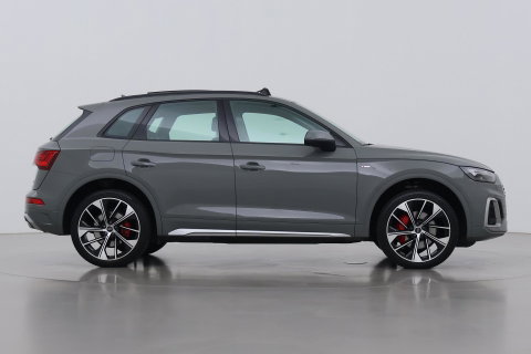 Audi Q5 50 TFSI e S edition | ACC | Panoramadak | Trekhaak | Stoel+Stuurverwarming | Memory | Camera | 20 Inch