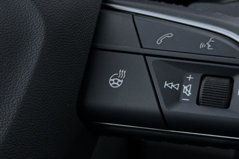 Audi Q5 50 TFSI e S edition | ACC | Panoramadak | Trekhaak | Stoel+Stuurverwarming | Memory | Camera | 20 Inch