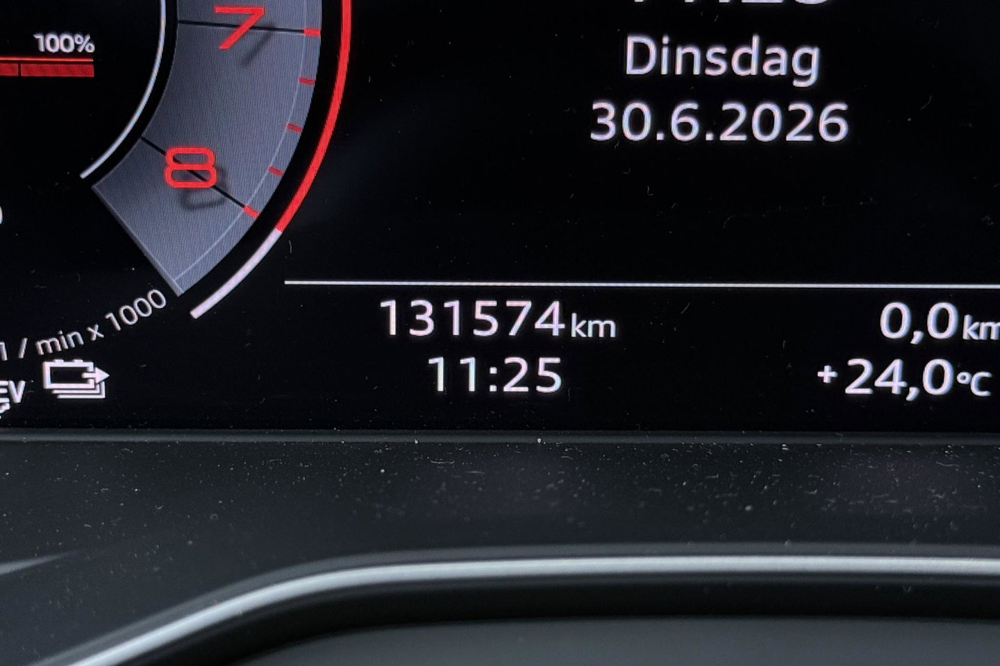 Audi Q5 50 TFSI e S edition | ACC | Panoramadak | Trekhaak | Stoel+Stuurverwarming | Memory | Camera | 20 Inch