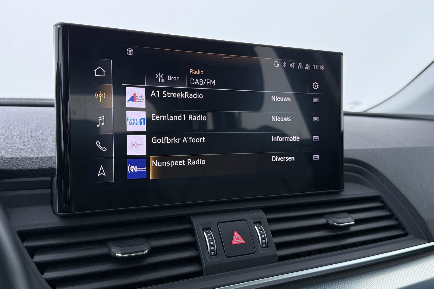 Audi Q5 50 TFSI e S edition | ACC | Panoramadak | Trekhaak | Stoel+Stuurverwarming | Memory | Camera | 20 Inch