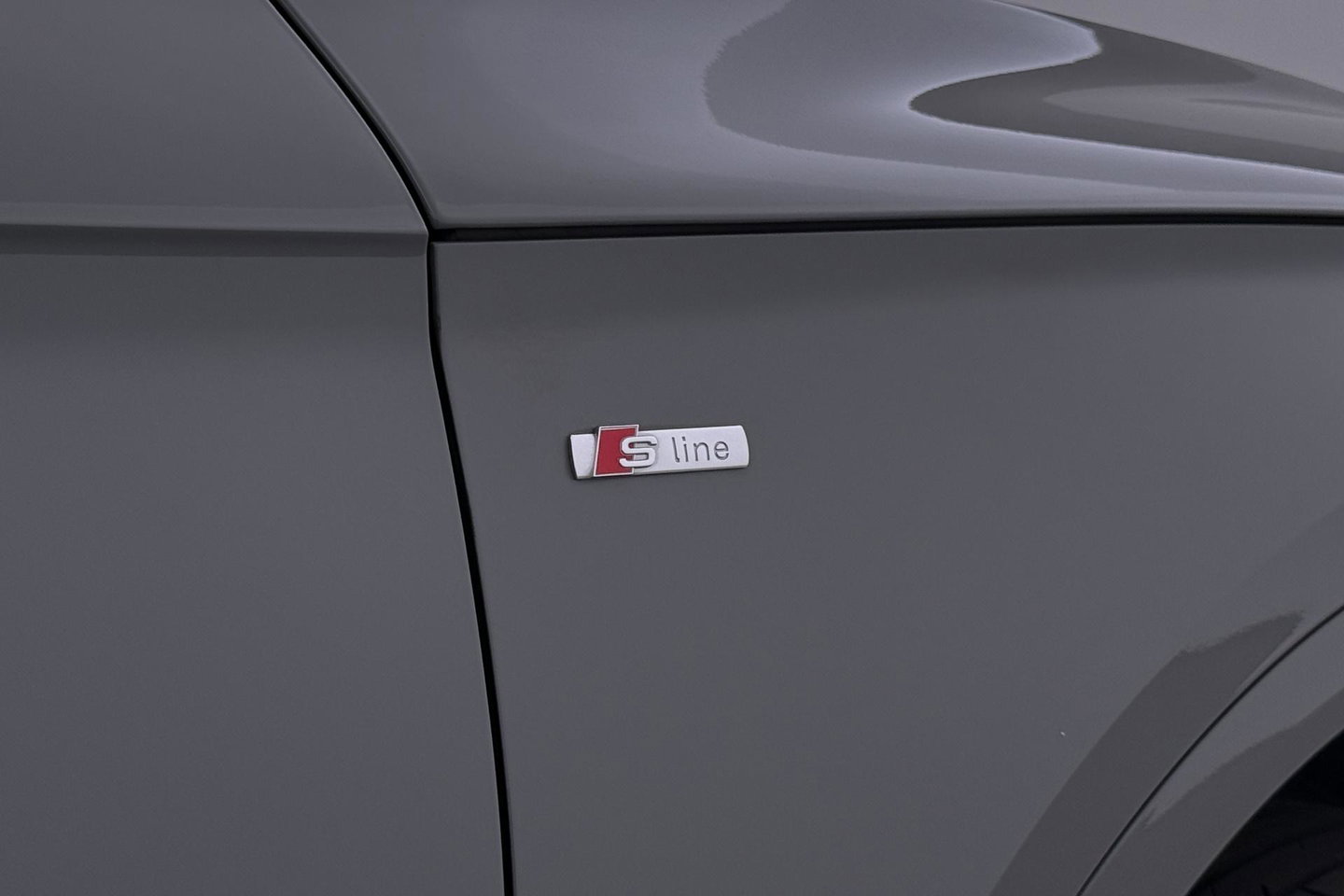 Audi Q5 50 TFSI e S edition | ACC | Panoramadak | Trekhaak | Stoel+Stuurverwarming | Memory | Camera | 20 Inch
