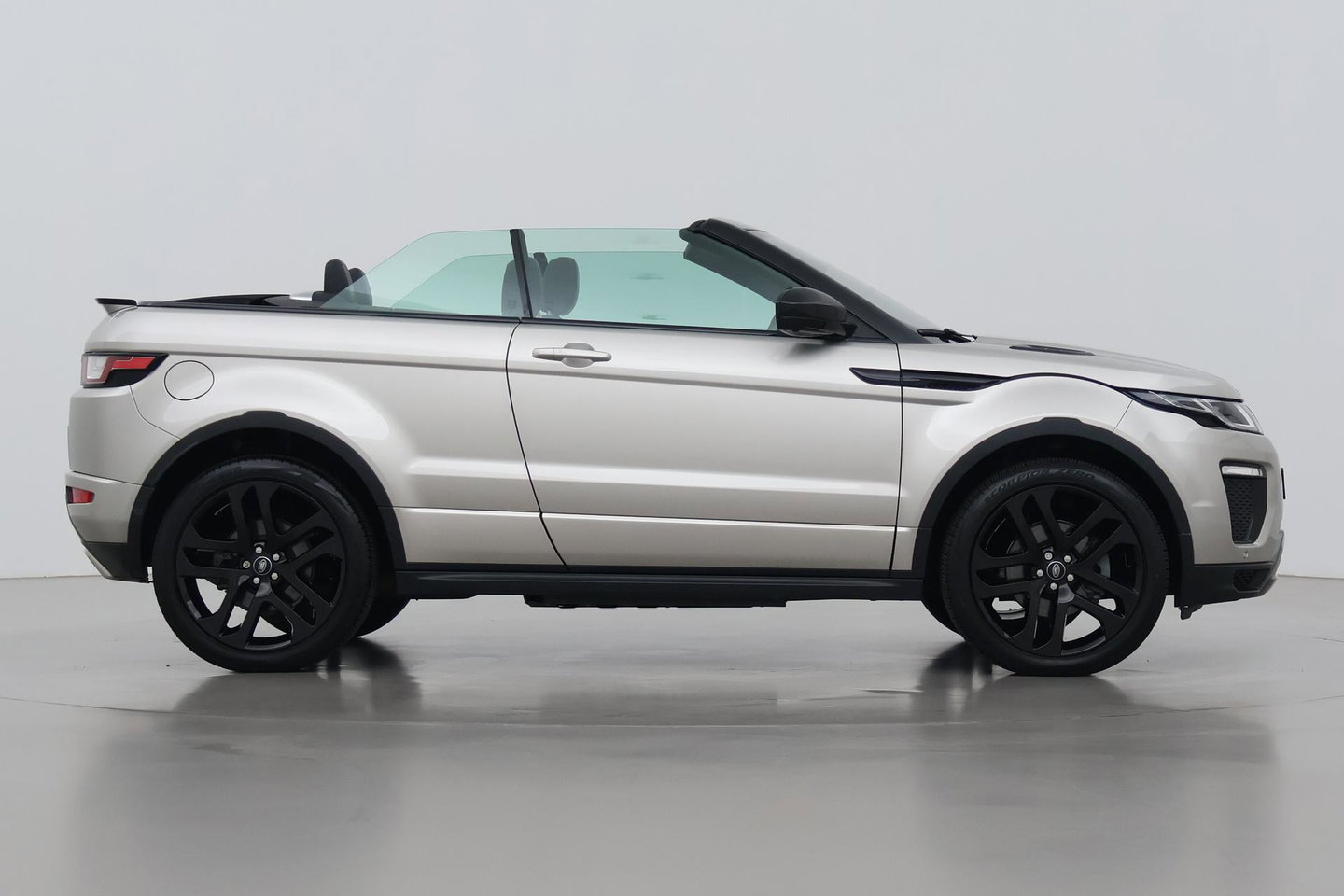 Land Rover Range Rover Evoque Convertible 2.0 Si4 HSE Dynamic | ACC | 360° Camera | Head-Up | Massage | Stoelventilatie | Meridian | 21 Inch